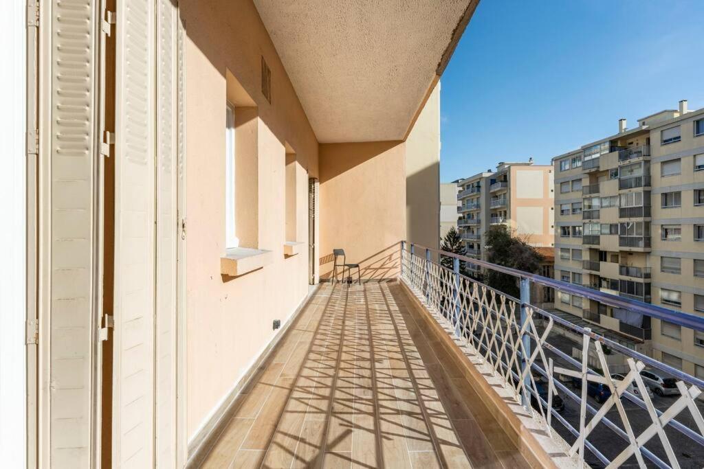 Renovated Apartment Near The Beach Nizza Exterior foto
